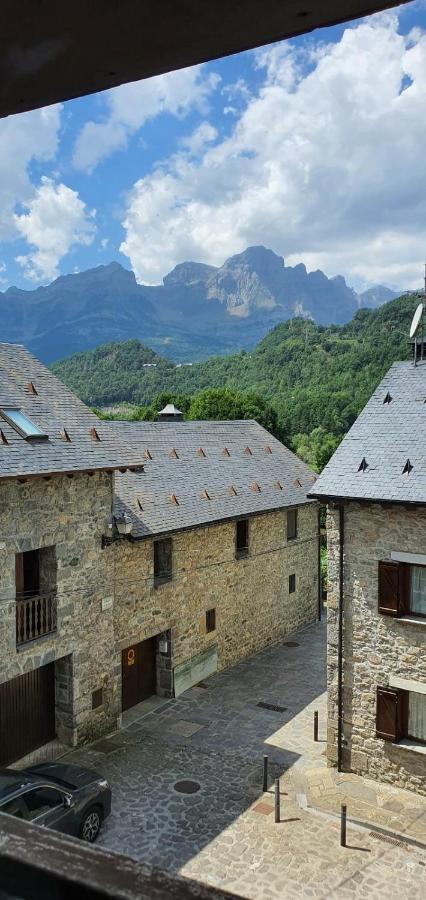 Apartamento Casa Pueyo El Pueyo de Jaca Bagian luar foto